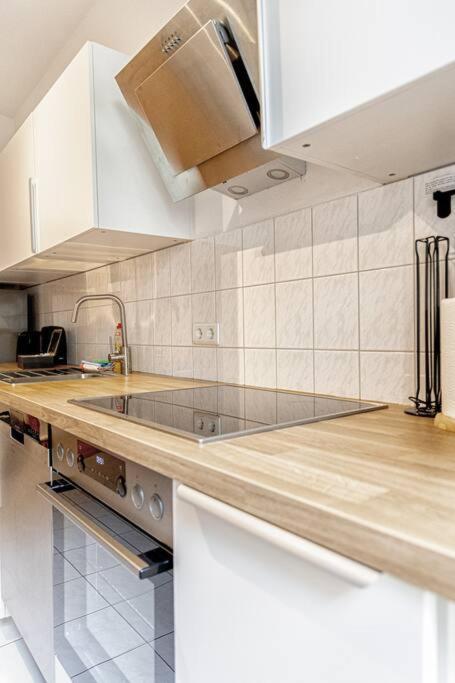 Blue Chili 23 - Modern, Zentral, Mit Balkon Apartment Magdeburg Luaran gambar